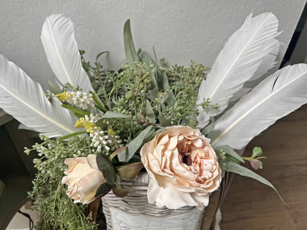 welcoming spring door basket DIY