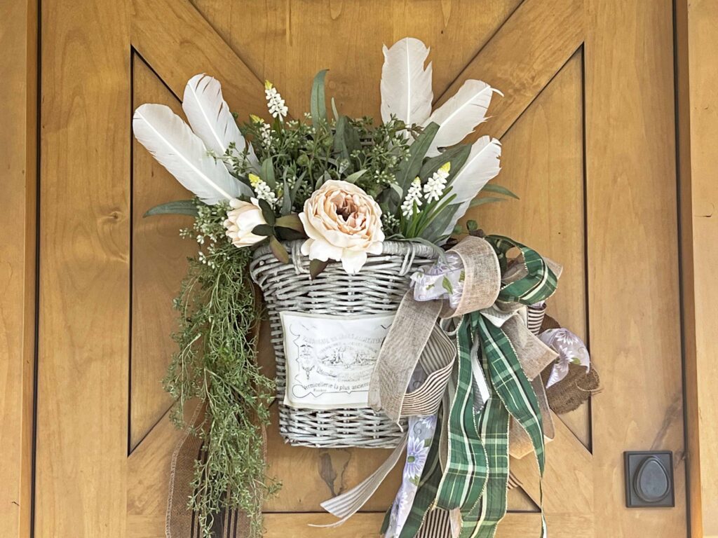 welcoming spring door basket DIY