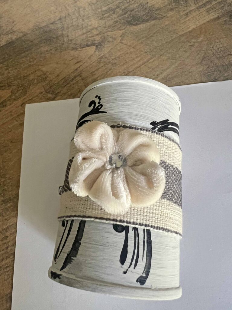 creative egg cup DIY ideas