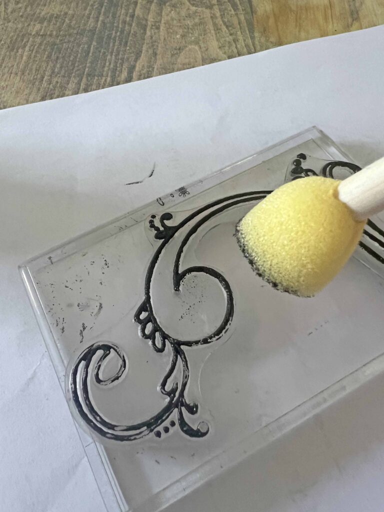 creative egg cup DIY ideas