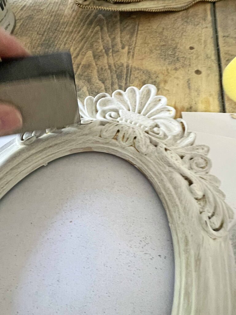 Oval picture frames trash to Easter eggs treasures