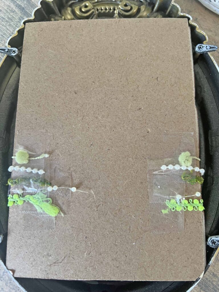 Oval picture frames trash to Easter eggs treasures