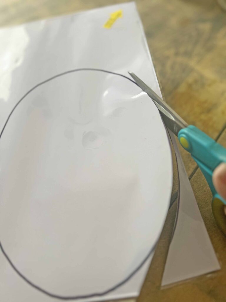 Oval picture frames trash to Easter eggs treasures