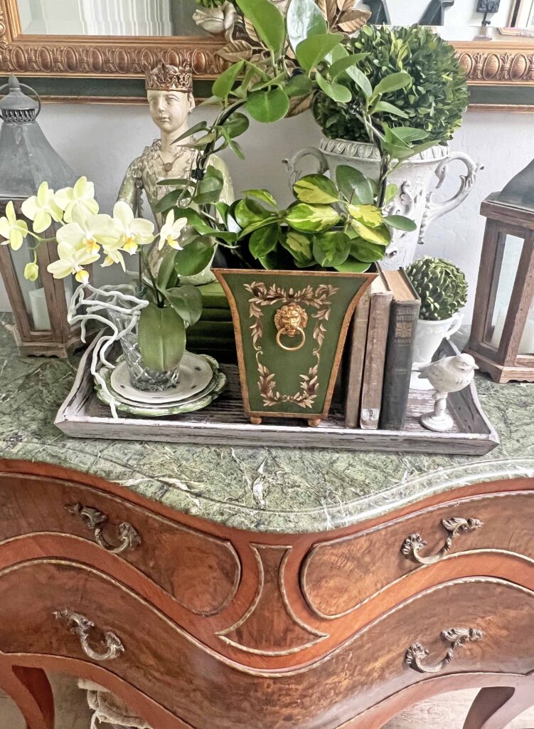 creating a decor vignette with brocante vibes