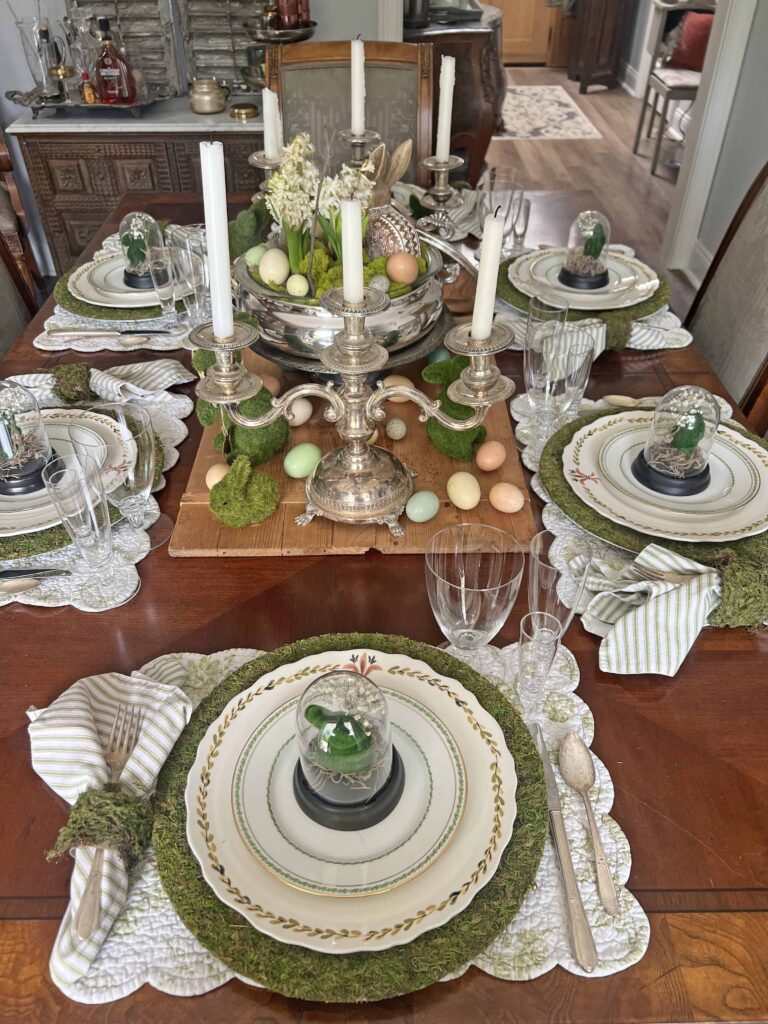 setting a moss bunny inspire table