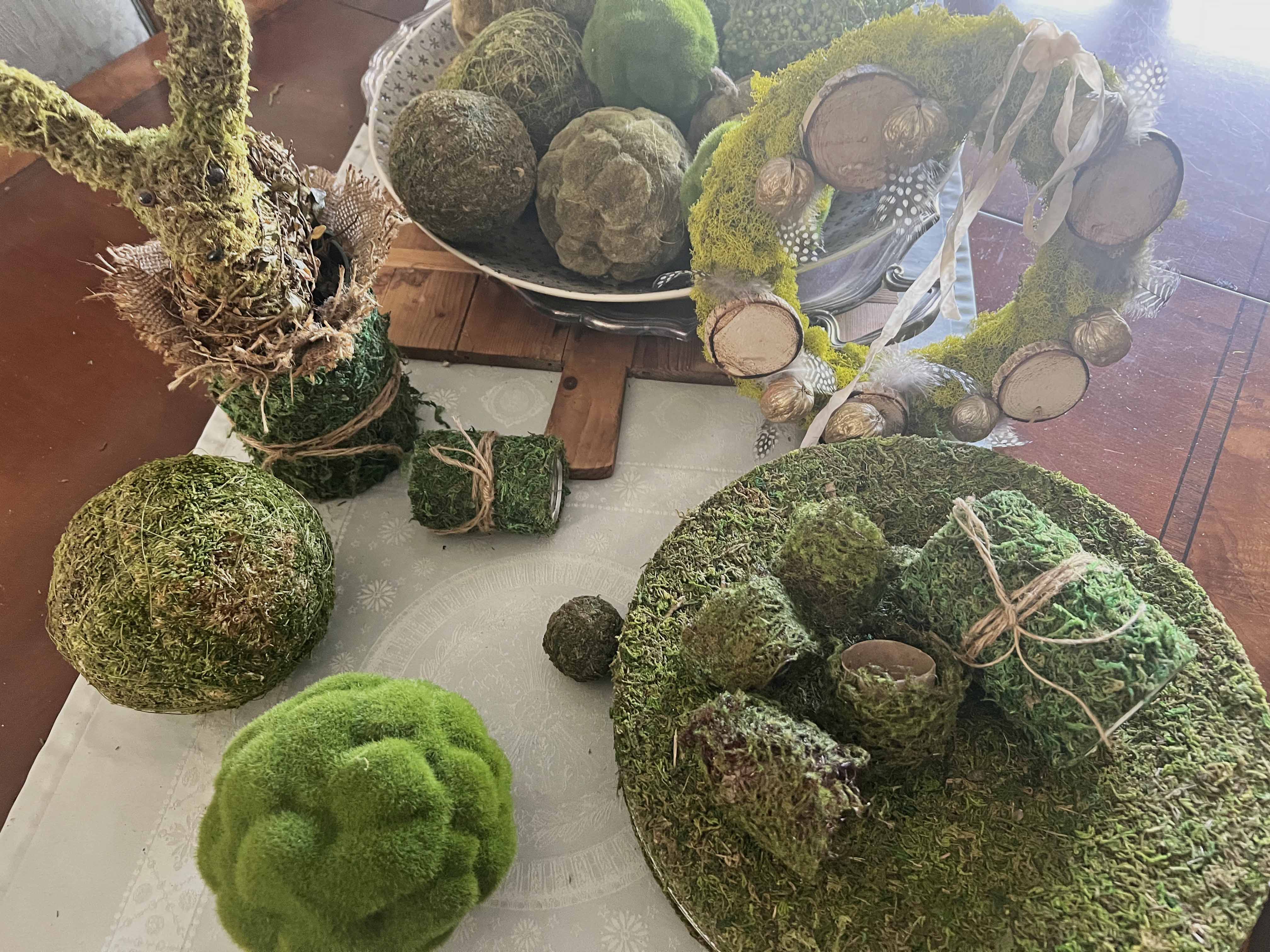 ways to use moss decor for spring and easter