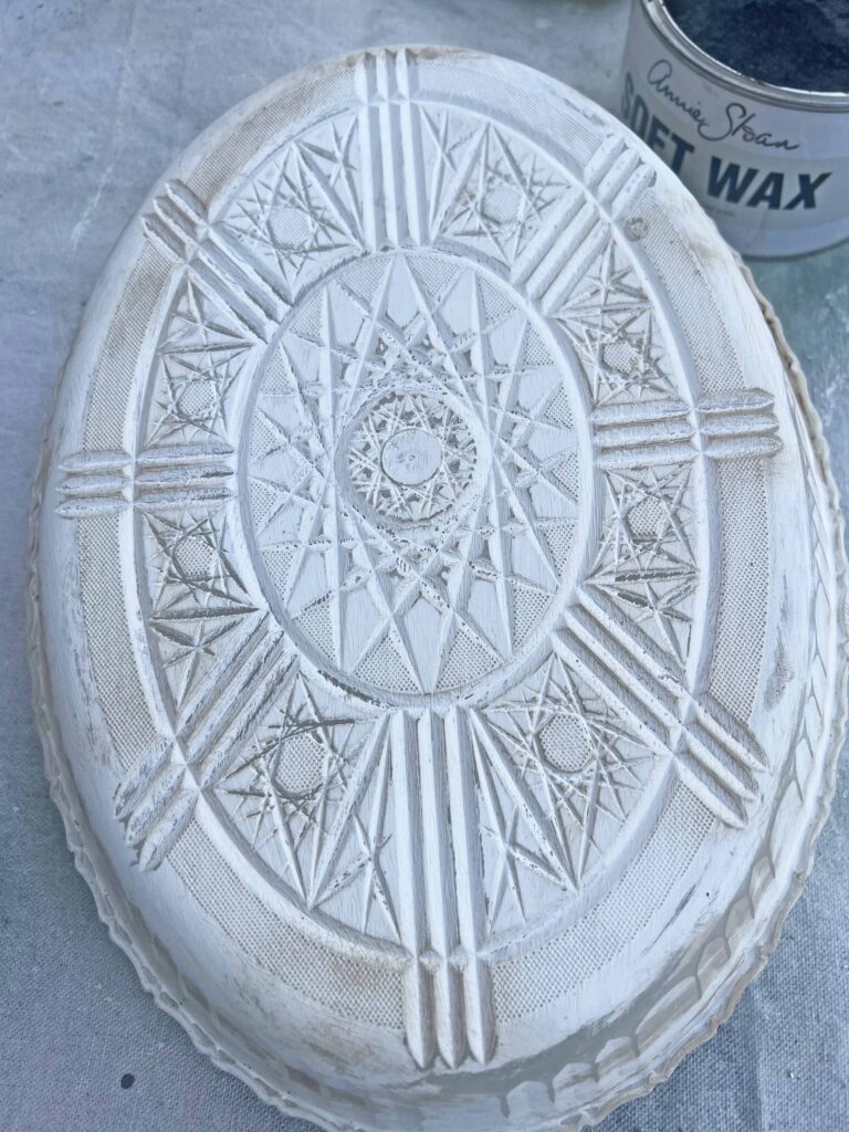 oversized Easter egg DIY decor from Dollar Tree trays