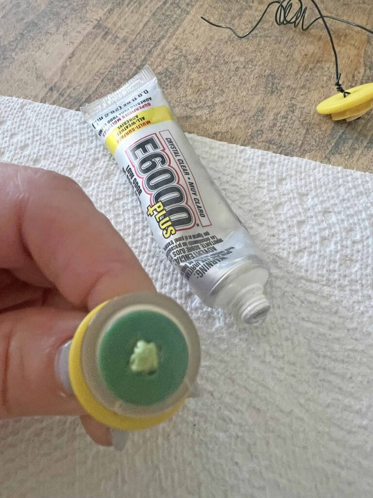 button flower bouquet DIY