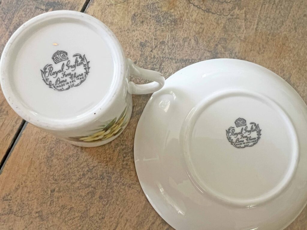 button flower bouquet DIY