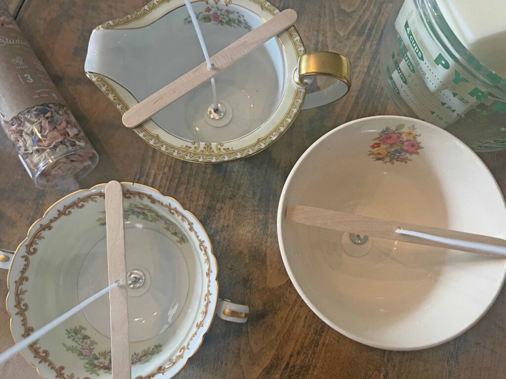 how to DIY candles using vintage porcelain