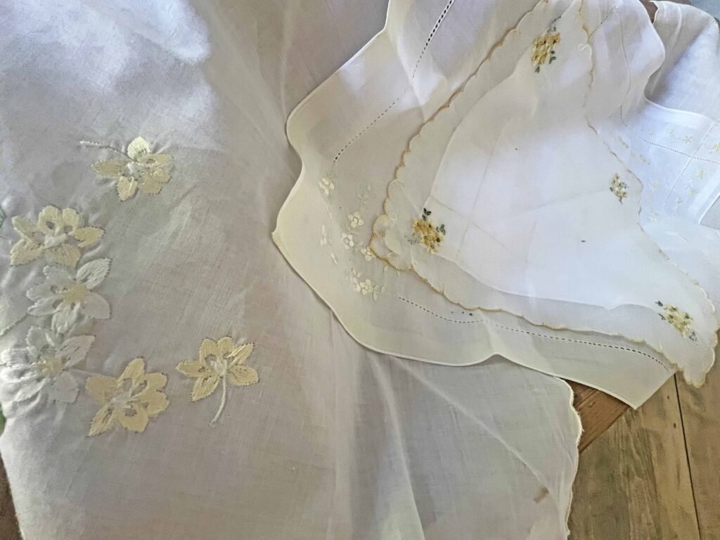how to decorate with vintage handkerchiefs