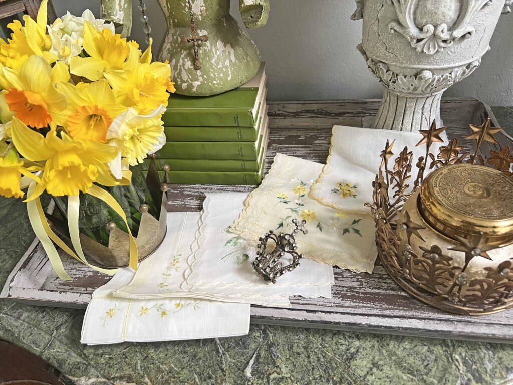 Ways to Decorate with Vintage Handkerchiefs
