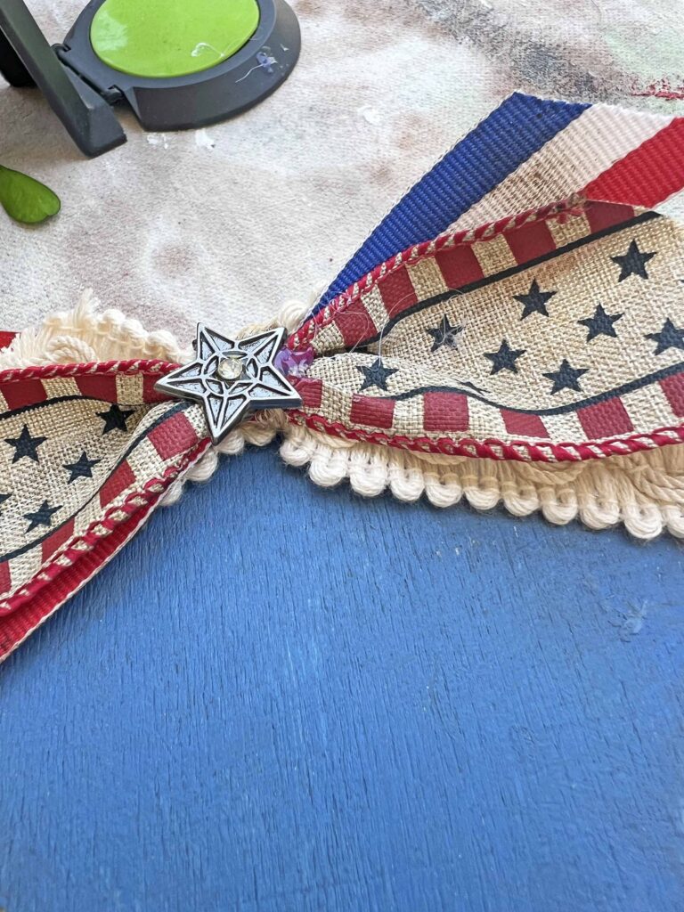 DIY America Grunge Sign from Dollar Tree Wooden Pieces