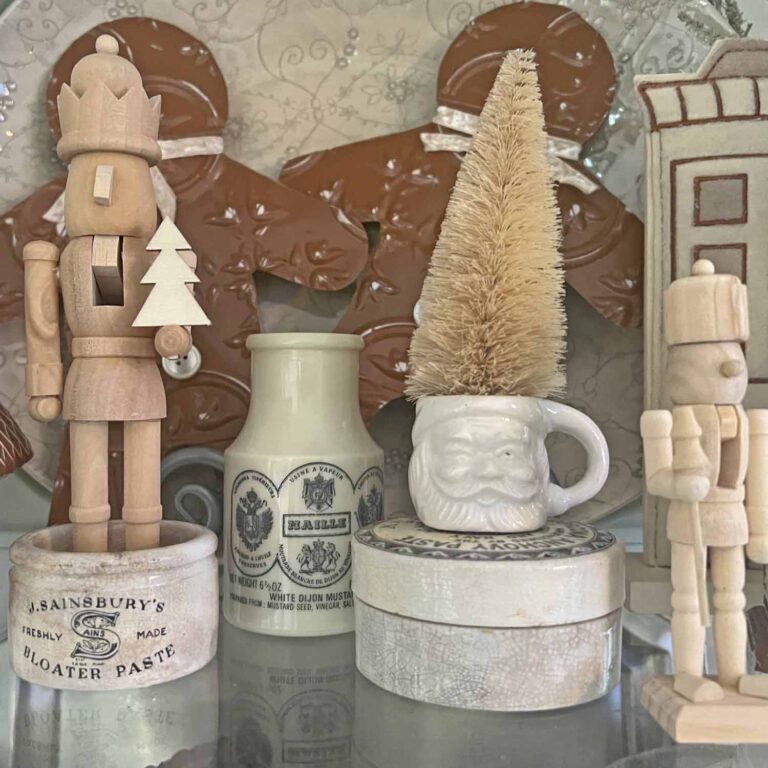 Crafting Ideas for Christmas in July