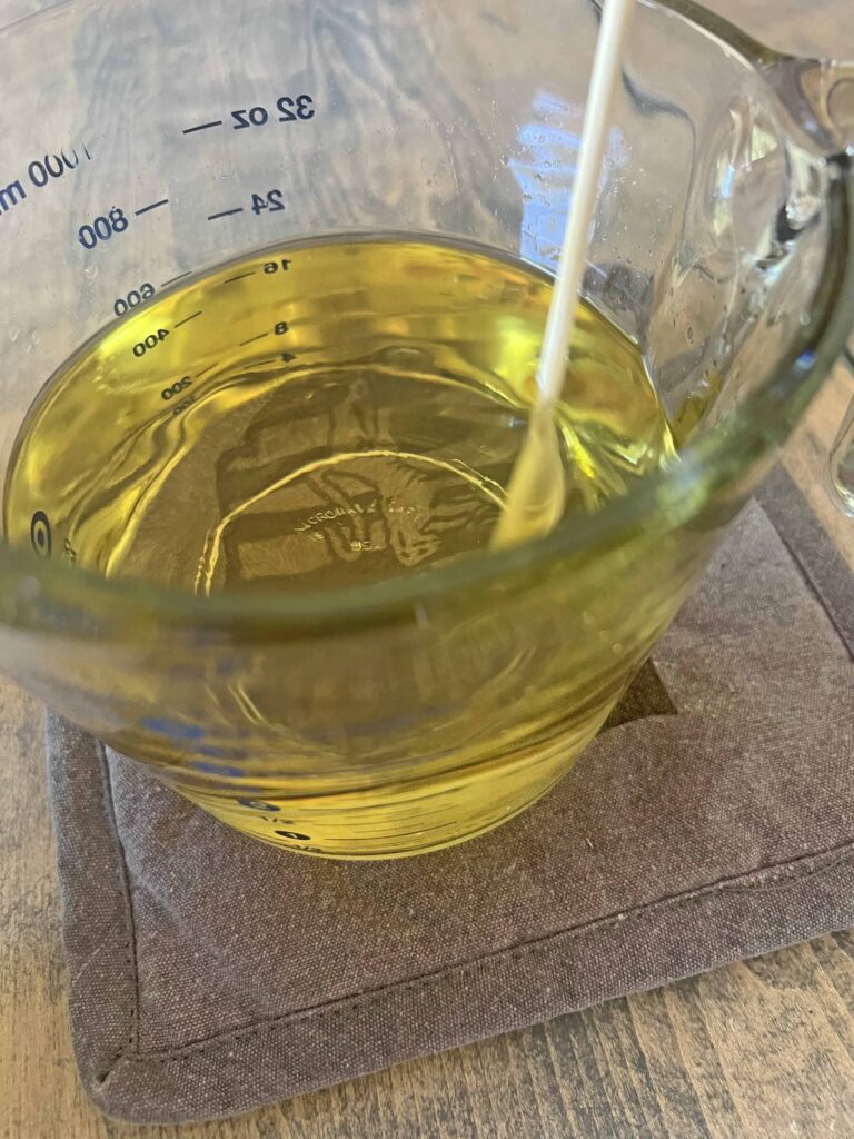 How to DIY a Citronella Candle