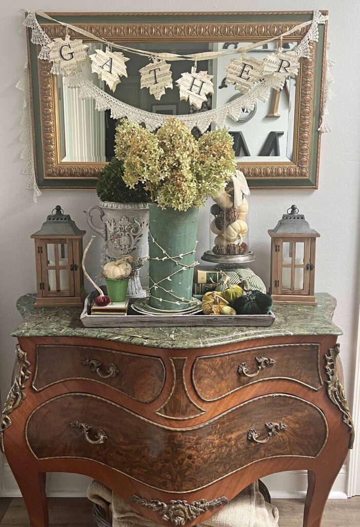 Fall seasonal decor vignette swap done easily