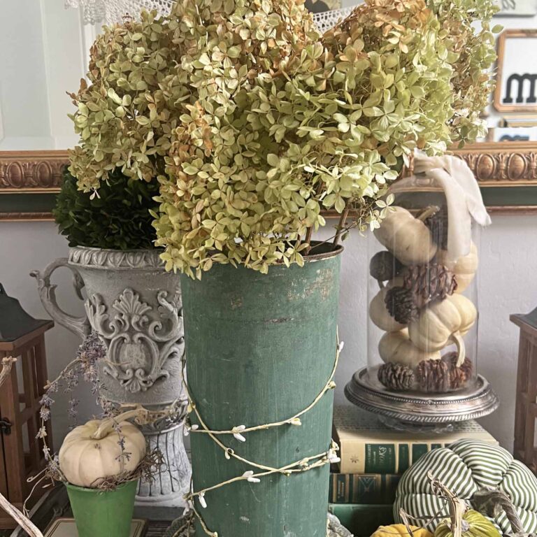 Fall Seasonal Decor Vignette Swap Done Easily