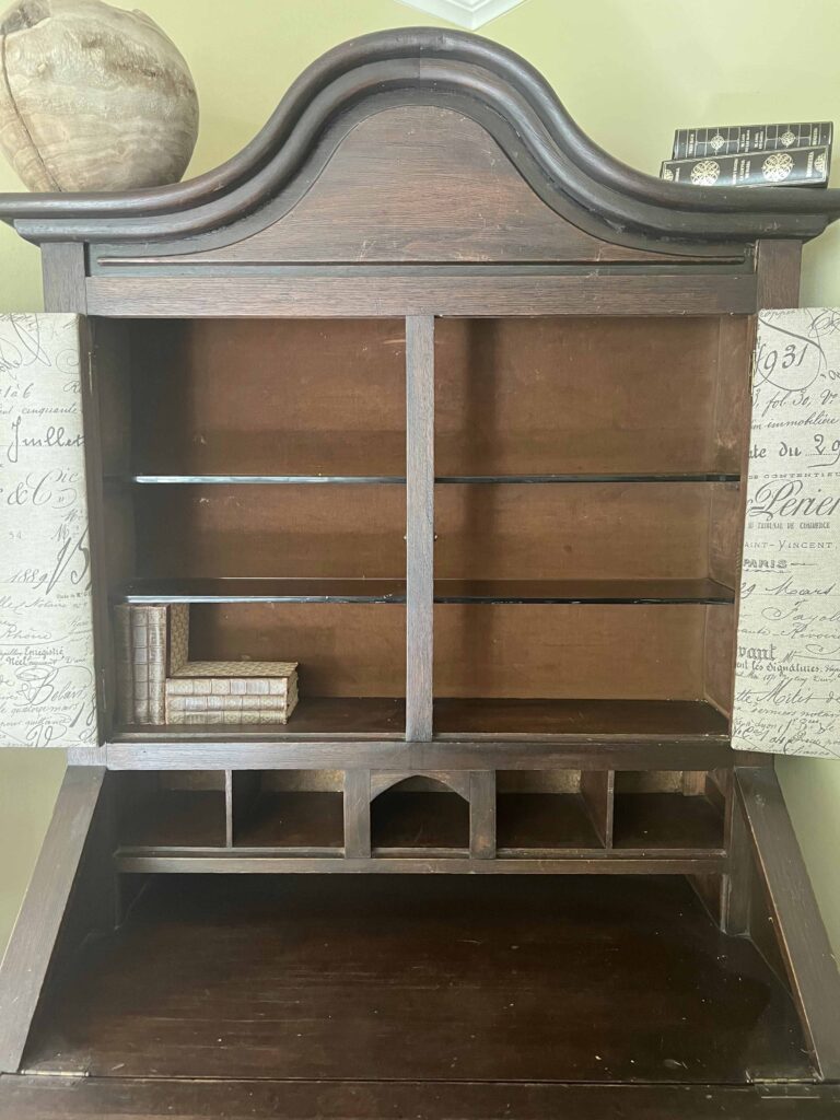 brown transferware decor styling perfect for Fall