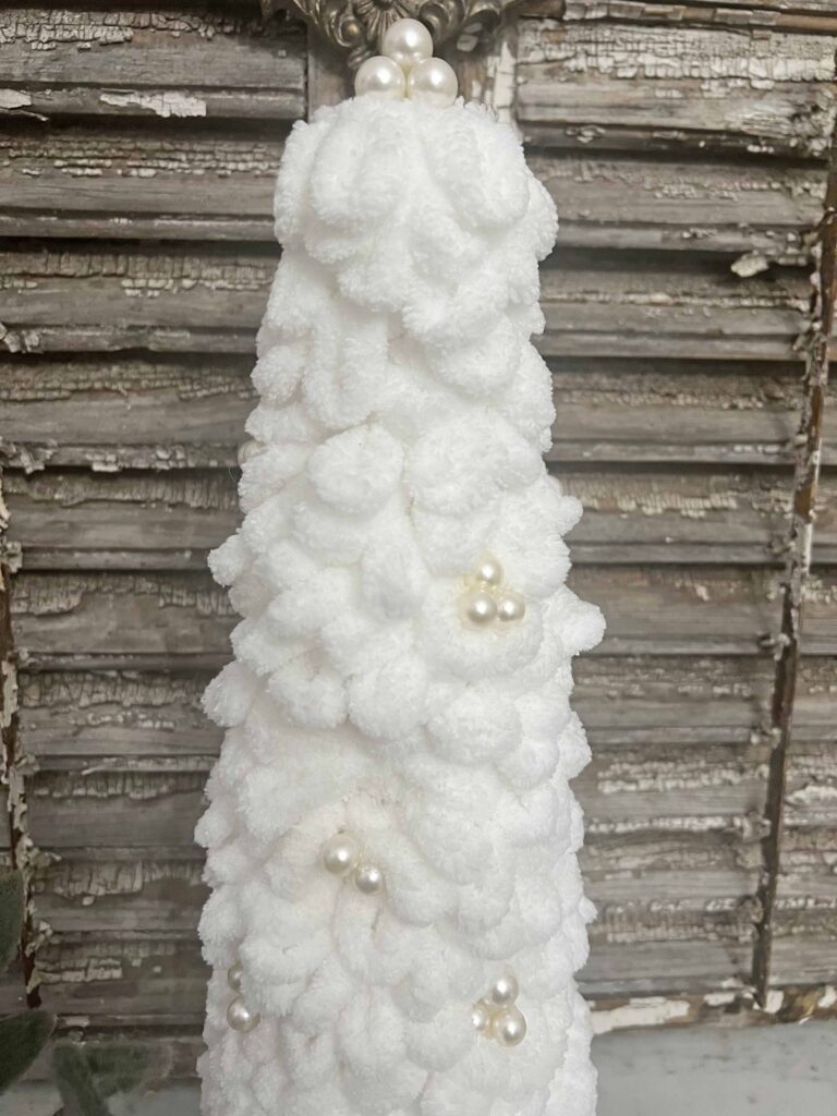 pearl loopy Yarn Christmas Tree DIY