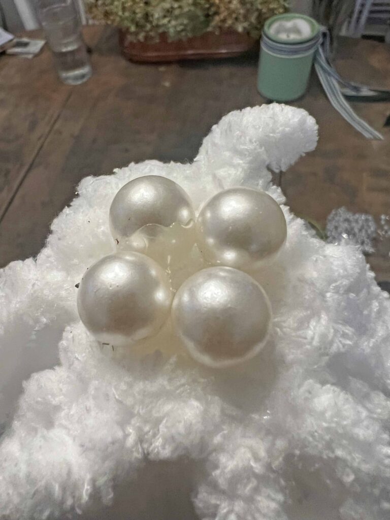 pearl loopy Yarn Christmas Tree DIY