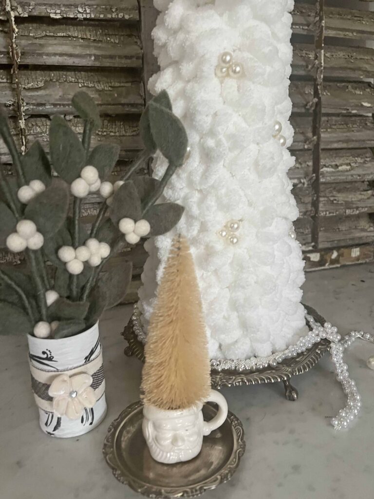 pearl loopy Yarn Christmas Tree DIY