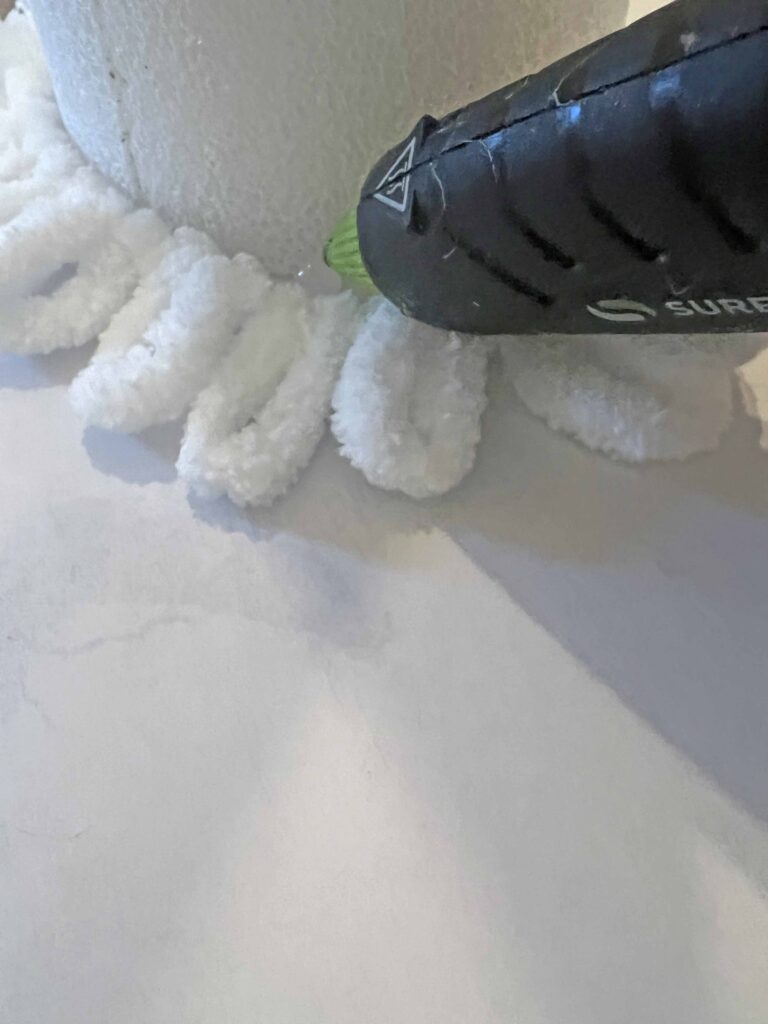 pearl loopy Yarn Christmas Tree DIY