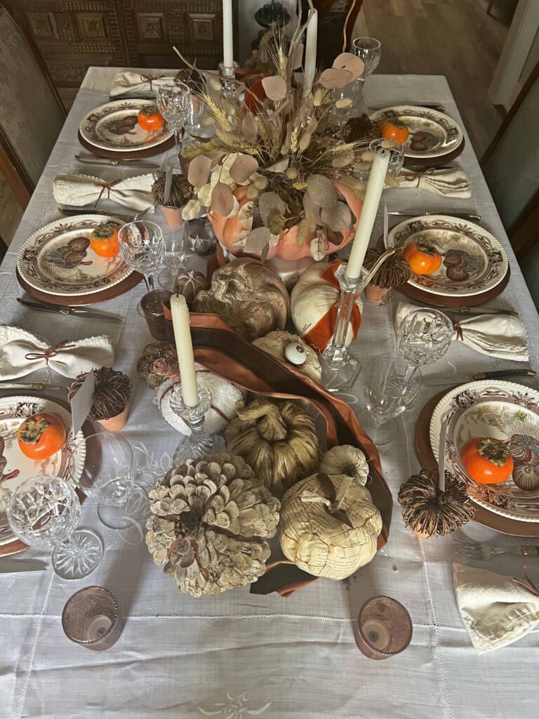 traditional orange & brown Thanksgiving Table