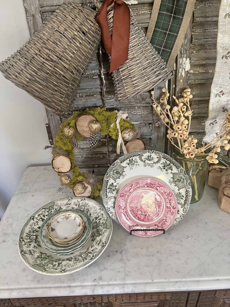 how to use thrifted collectibles for Christmas Decor