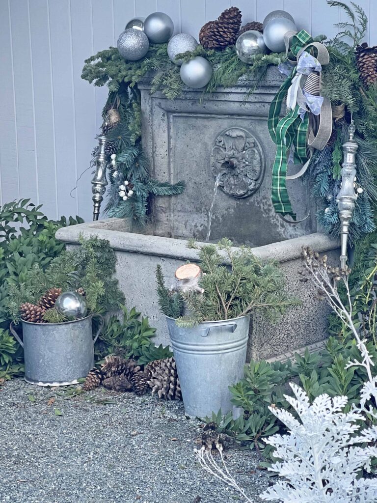 how to decorate an outdoor fountain for Christmas