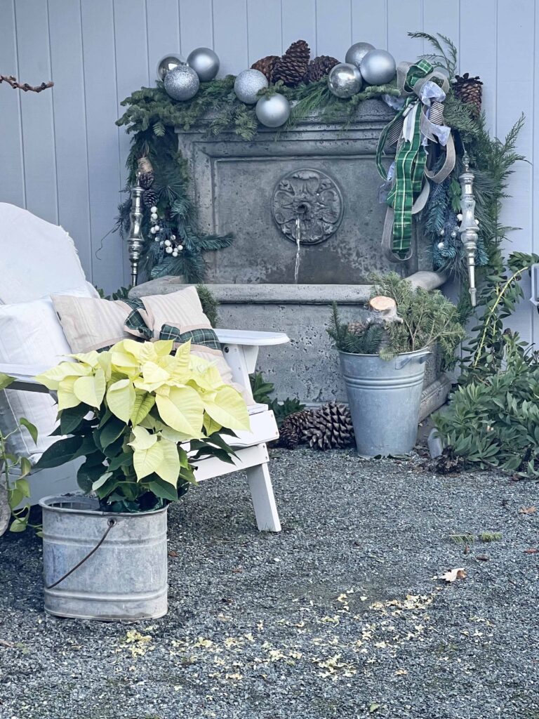 how to decorate an outdoor fountain for Christmas