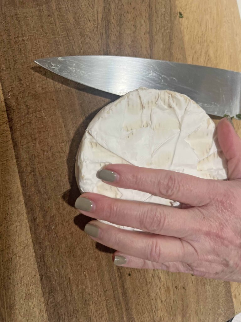 mini Christmas tree cheese bites appetizer recipe