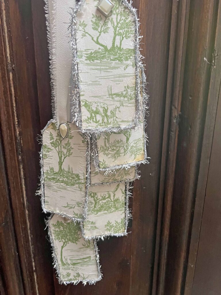 Christmas DIY: Green Toile Tag Ornament