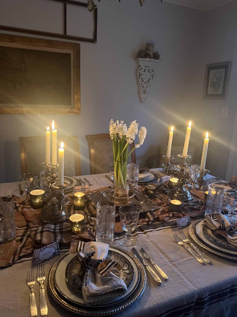 how to set a Burberry inspired table