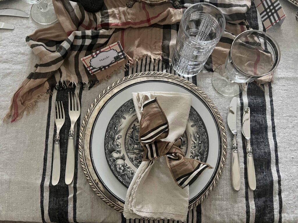 how to set a Burberry inspired table