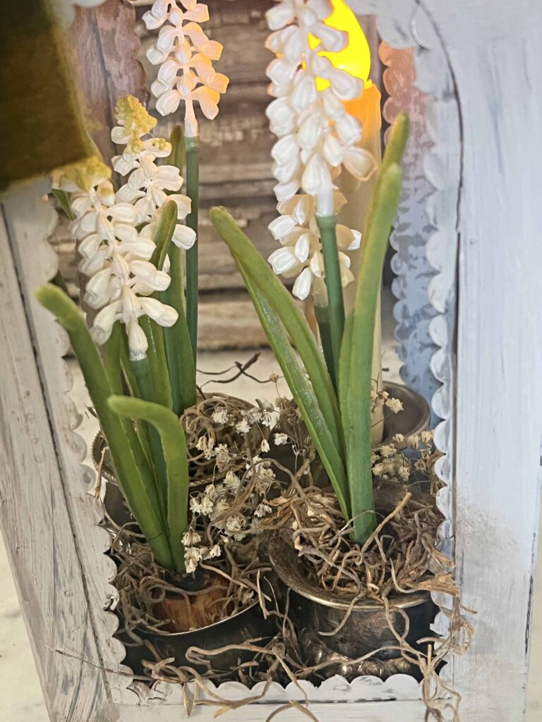 Spring bulb lantern decor ideas