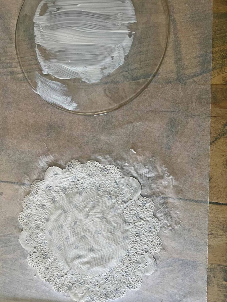 Doily Glass Plate DIY Hack decoupage: Terrain inspiration at a fraction of the cost