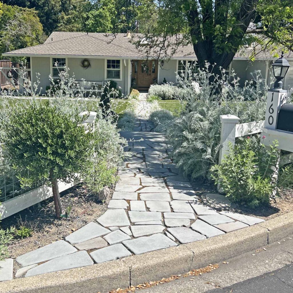 landscape projects DIY front of house curb appeal