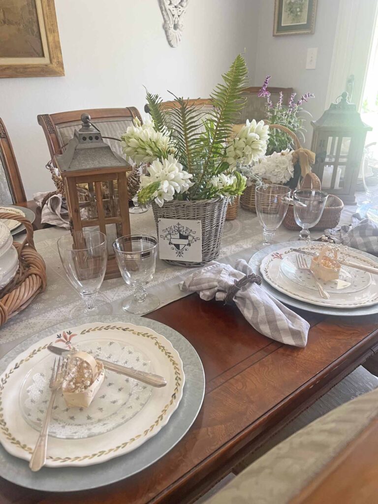 How to Create a Unique Floral Table Setting with Thrifted Baskets Place settings Floral basket centerpiece