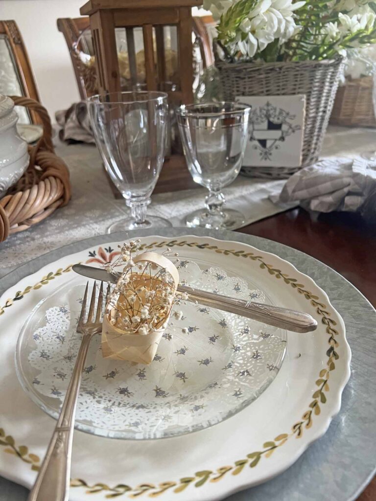 How to Create a Unique Floral Table Setting with Thrifted Baskets Place setting angle