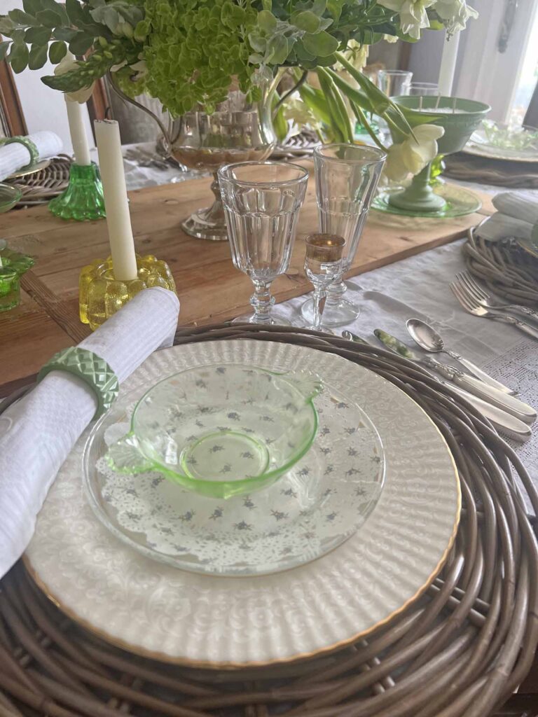 how to set a vintage inspired spring table