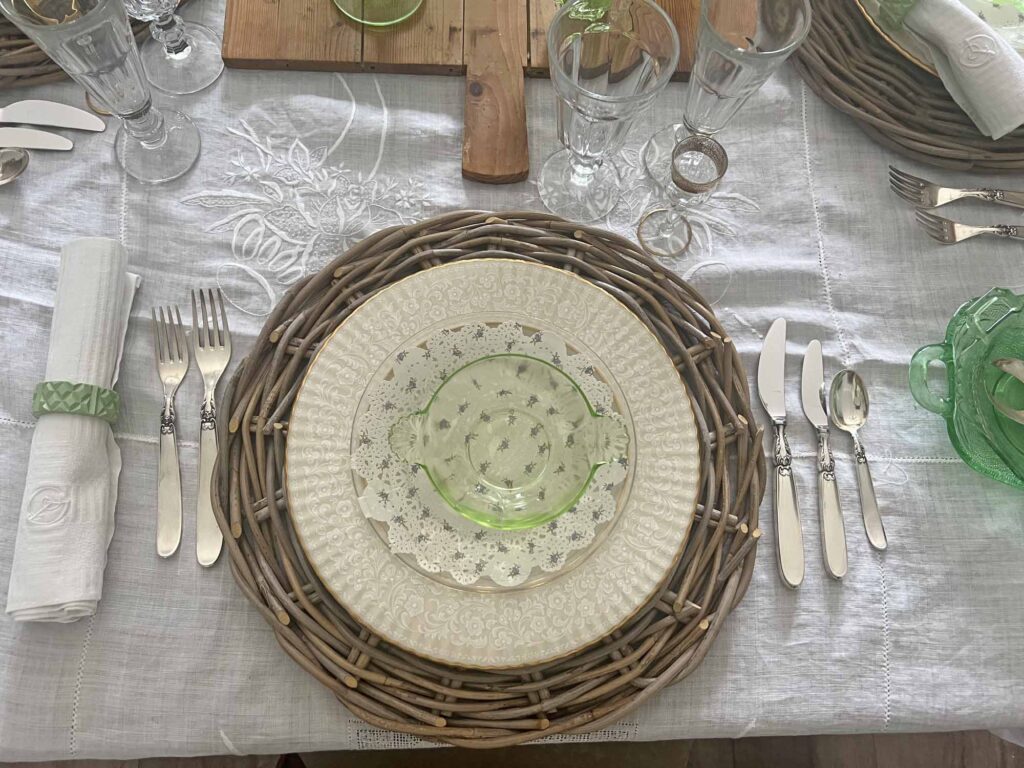 how to set a vintage inspired spring table plate stack