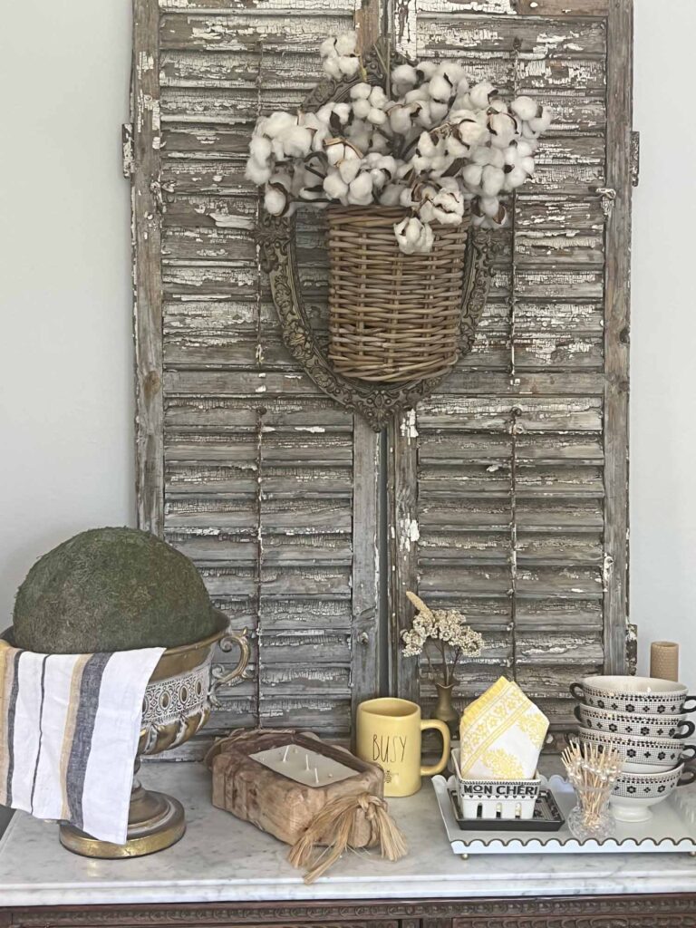 The bee's knees table setting sideboard