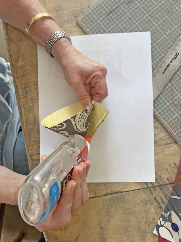 summer craft: how to DIY a patriotic rocket gluing circle cone for rocket head
