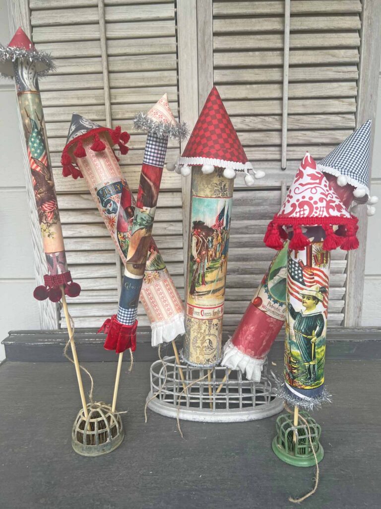 summer craft: how to DIY a patriotic rocket completed project Voila!