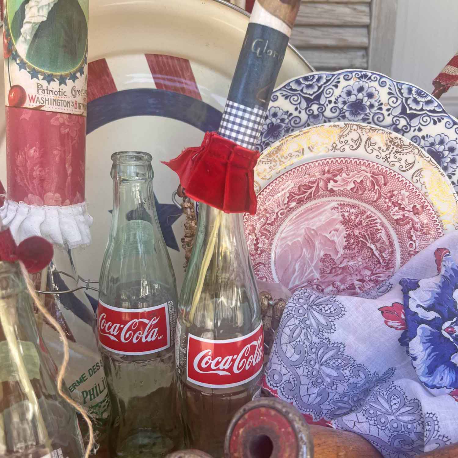 Thrift Chic Decor: Budget friendly way to decorate for the 4th of July staged styling close-up