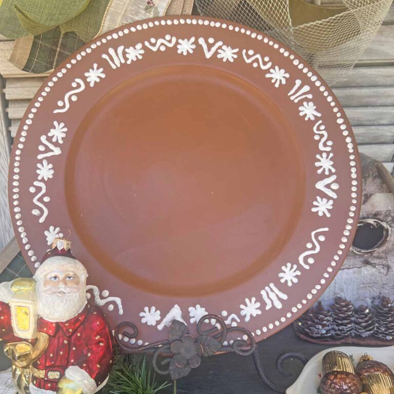 Christmas Craft: Gingerbread Plate Charger DIY {a la Pottery Barn}