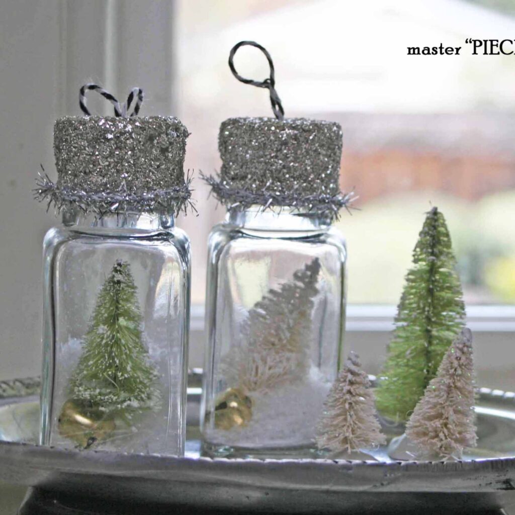 Salt & Pepper shaker Christmas snow globe craft