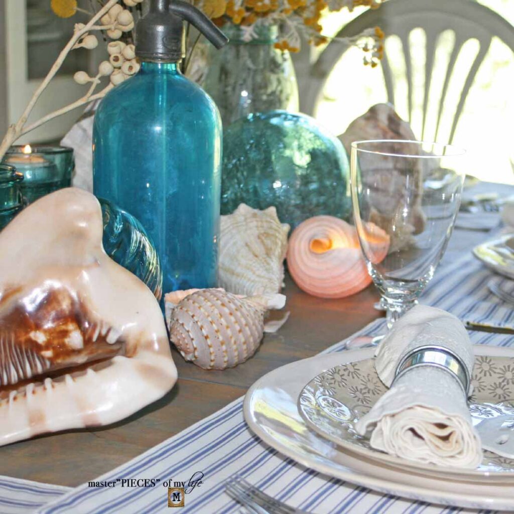 Coastal tablescape in the kitchen