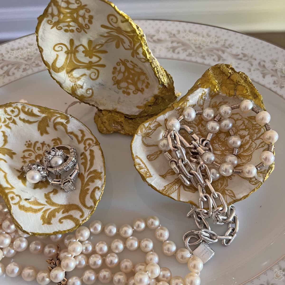 Summer craft: How to decoupage oyster shells into trend forward trinket dishes