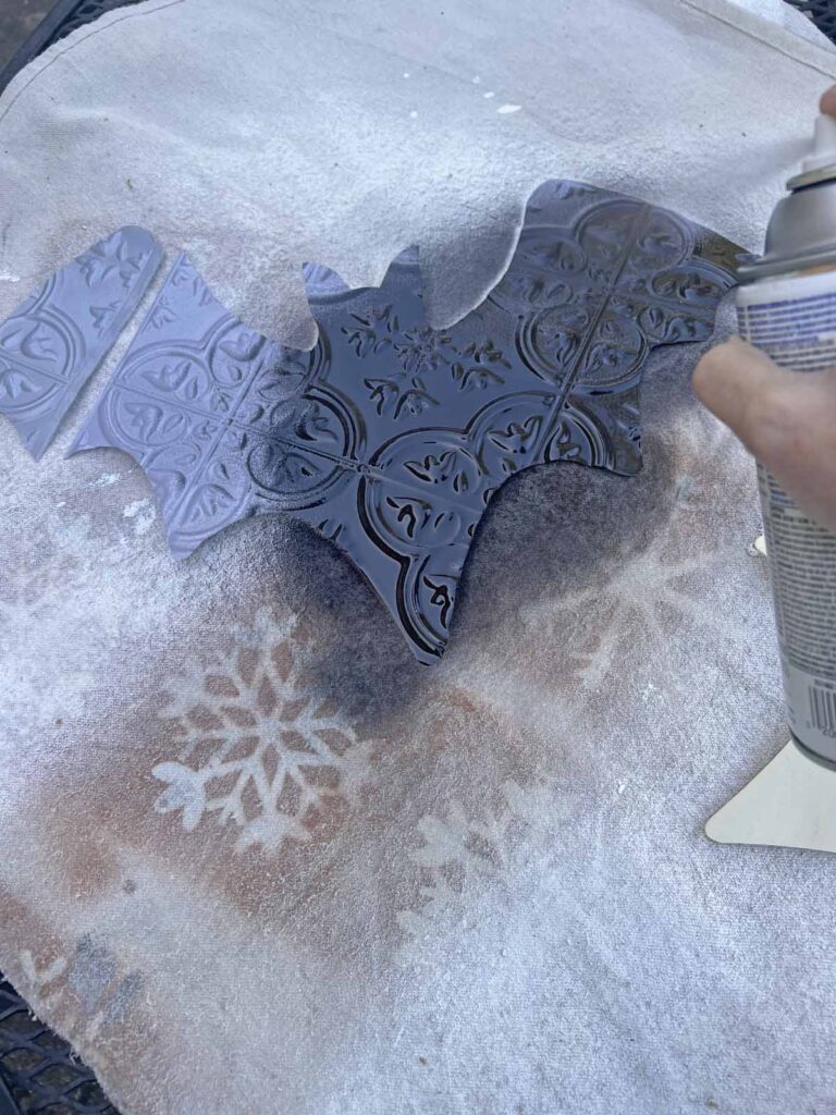Halloween Decor: Faux tin tile bat DIY spray painting tin bat
